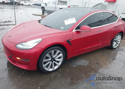 2020 Tesla Model 3 Long Range Dual Motor All-Wheel Drive z USA, uszkodzony, nr VIN 5YJ3E1EB8LF712793